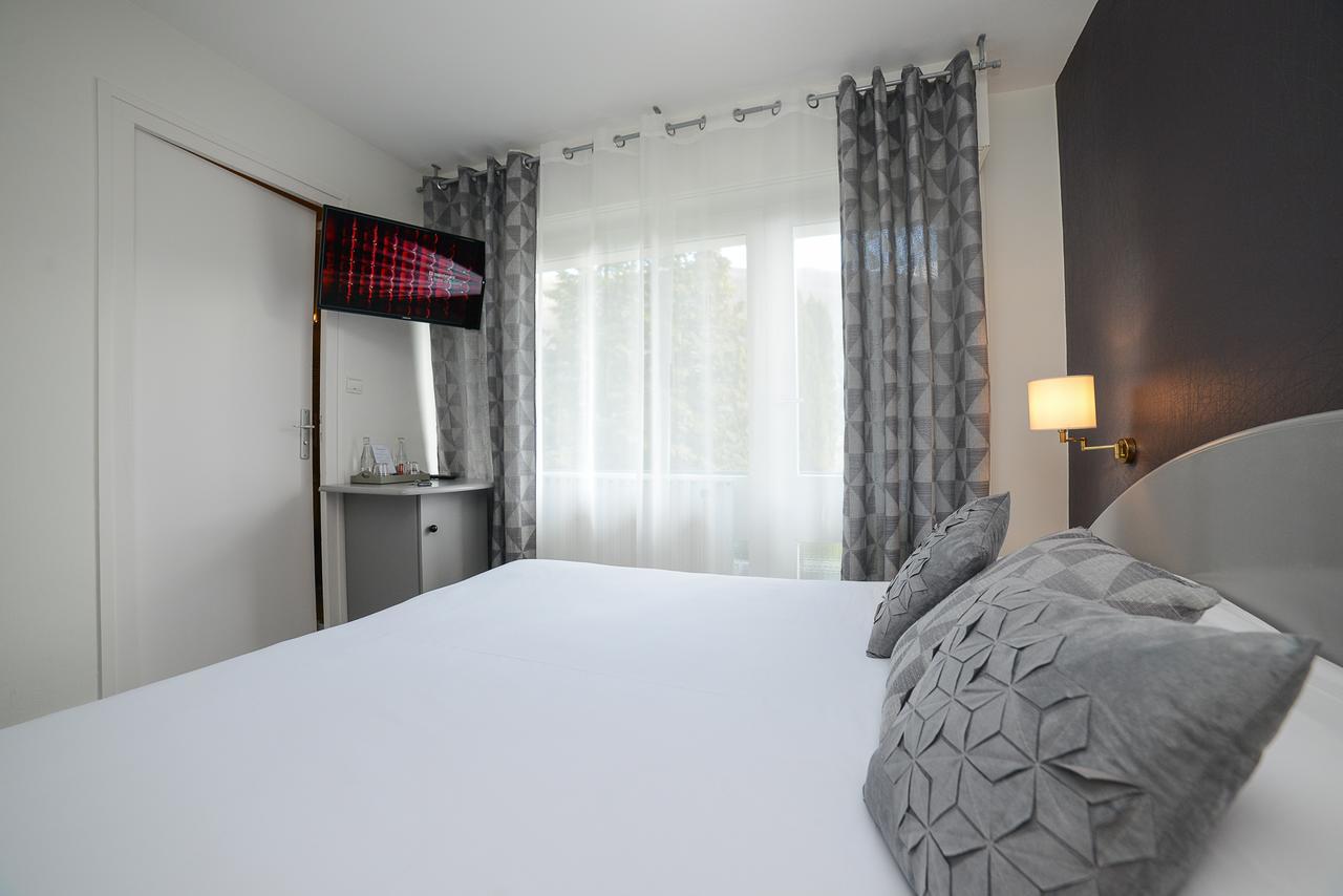 Novalaise Plage Luaran gambar