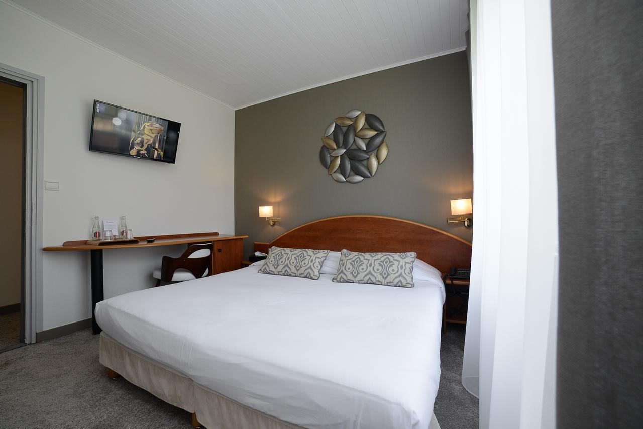 Novalaise Plage Luaran gambar