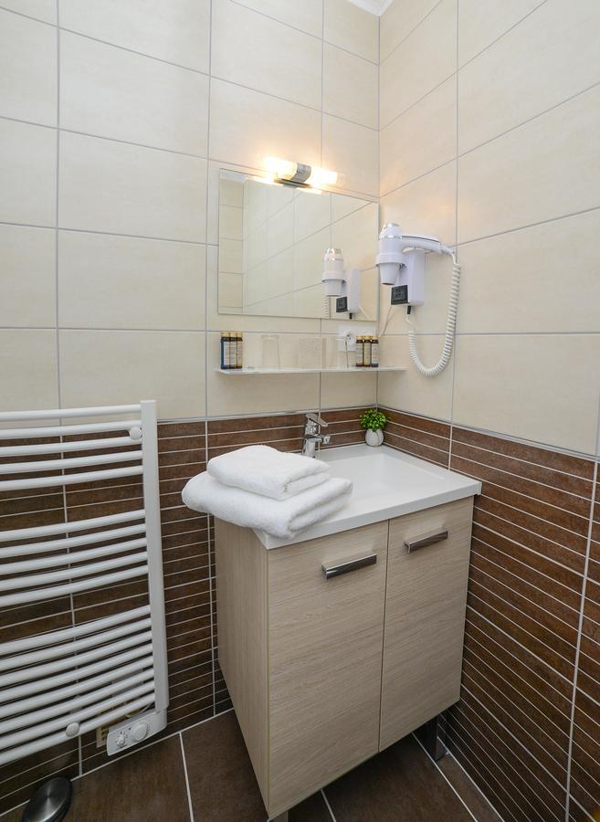 Novalaise Plage Luaran gambar