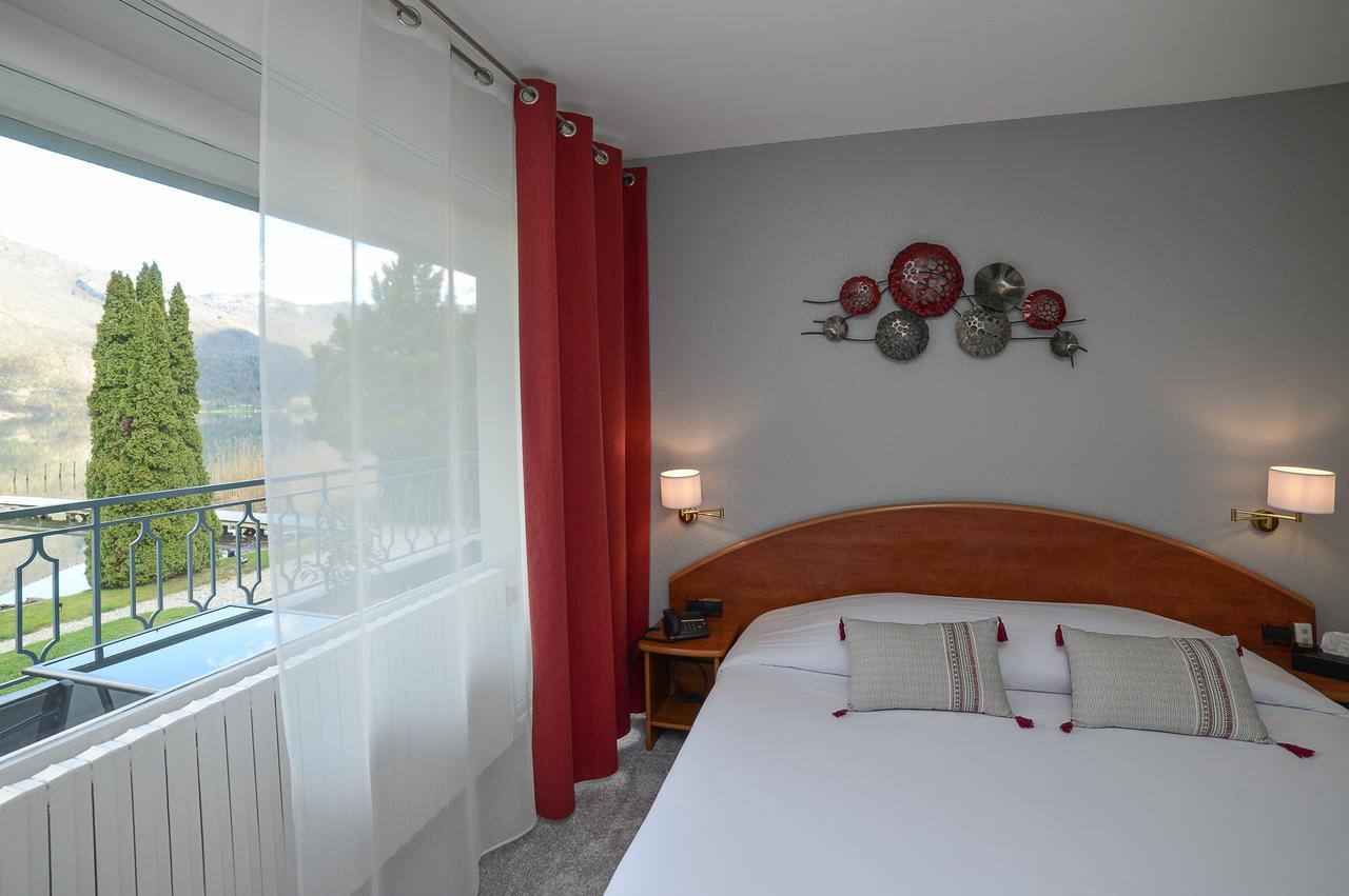 Novalaise Plage Luaran gambar